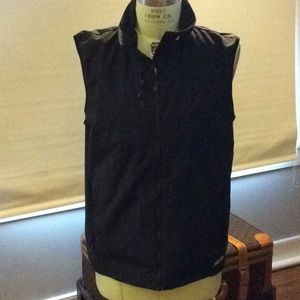 Musto performance sail vest. Like New! Black